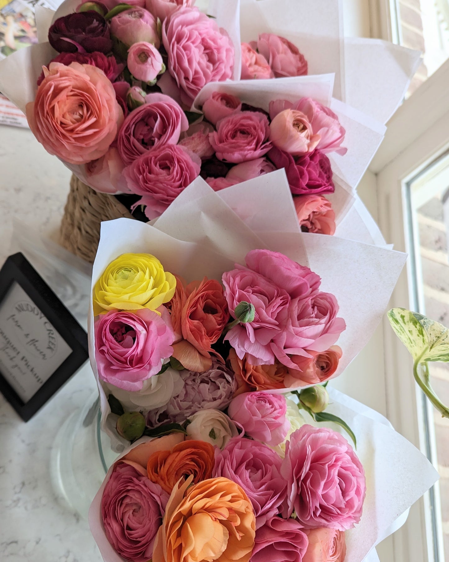 Ranunculus Share Bouquet Subscription